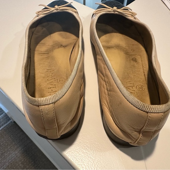 Chanel Ballet Flats - Beige and black size 38 - Picture 9 of 10
